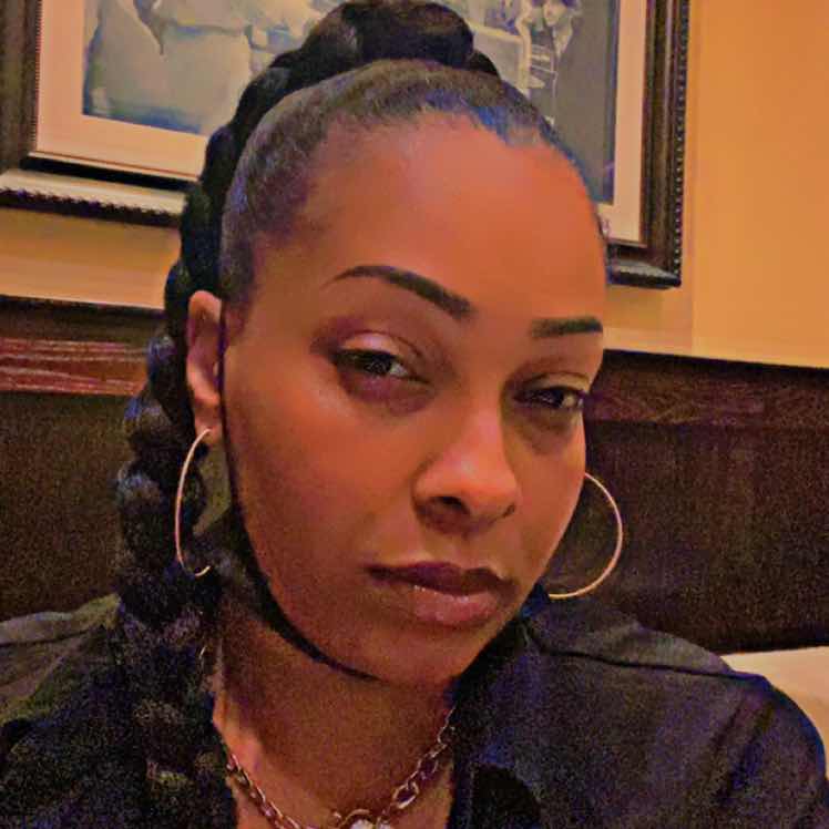 goodnovel comment avatar