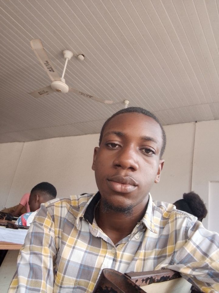 goodnovel comment avatar
