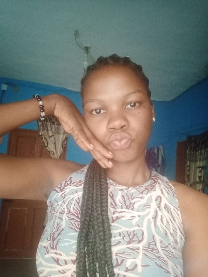 goodnovel comment avatar