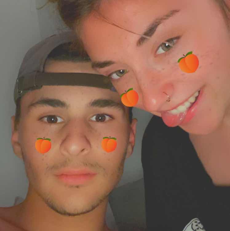 goodnovel comment avatar