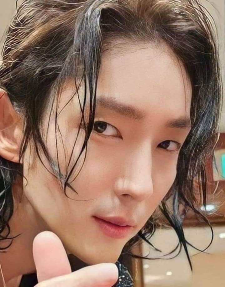 goodnovel comment avatar