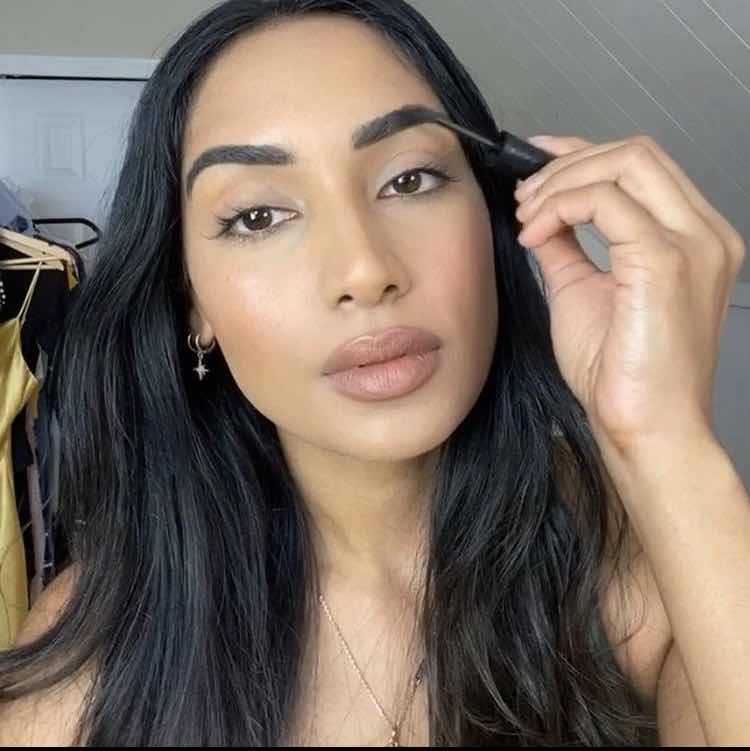 goodnovel comment avatar